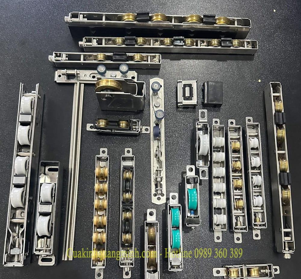 Bánh xe cửa kính các loại