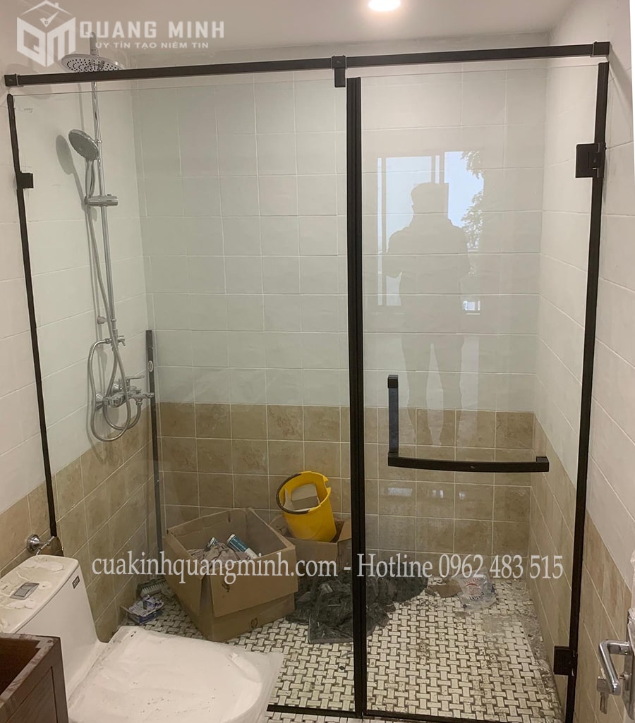 Làm cửa kính phòng tắm (25)