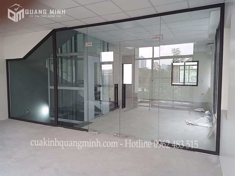 làm cửa kính khung nhôm (3)