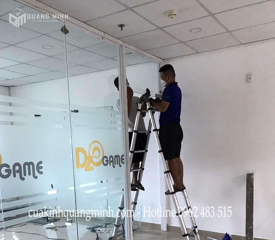 sửa cửa kính cường lực (6)