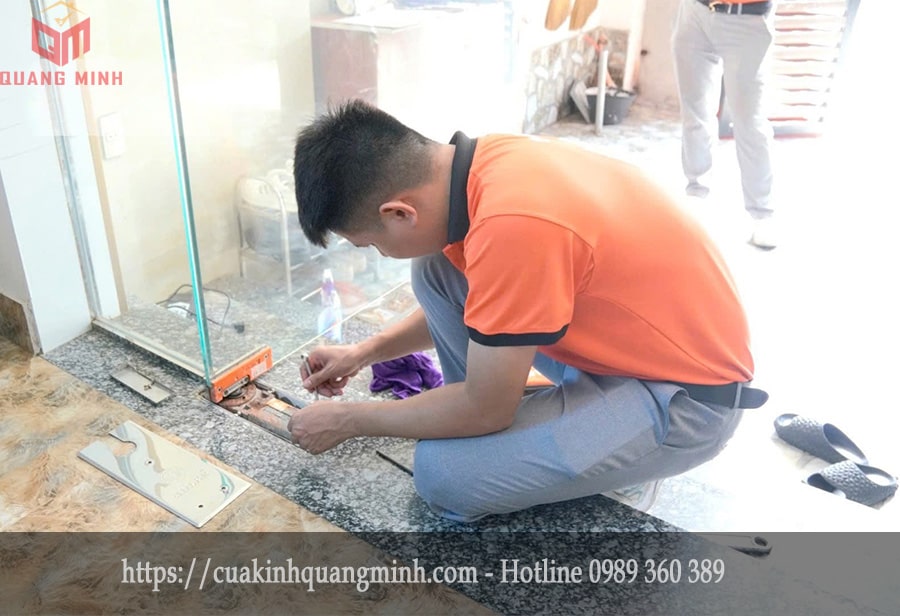 sửa chữa, bảo dưỡng cửa kính (11)