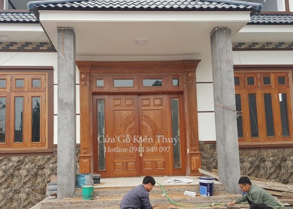Làm Cửa Gỗ Tự Nhiên Tại Nam Định