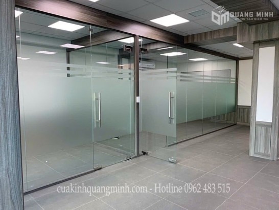 Lắp Đặt Cửa Kính Tại Láng Uy Tín, Tư Vấn Báo Giá 24/7