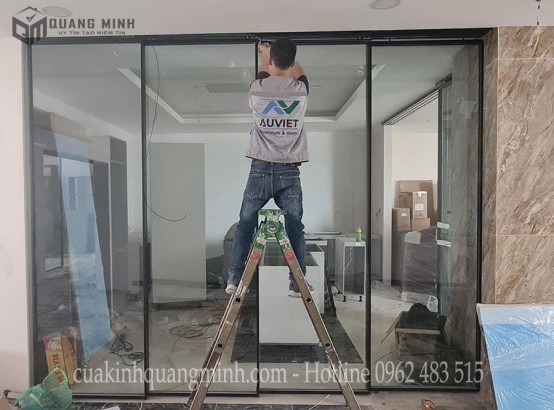Sửa Cửa Kính tại Linh Đàm, Chỉ 15 Phút Có Mặt Ngay