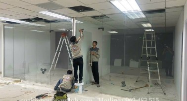 Sửa Cửa Kính Văn Phòng  Chuyên Nghiệp, Nhanh Chóng, Giá Tốt
