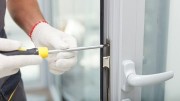 {24H Rẻ} Sửa Cửa Kính Tại Cầu Giấy, Uy Tín – Xử Lý Cửa Xệ, Kẹt, Đóng Nhanh